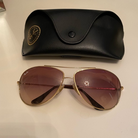 Ray-Ban curved aviators w/ case - Picture 2 of 5